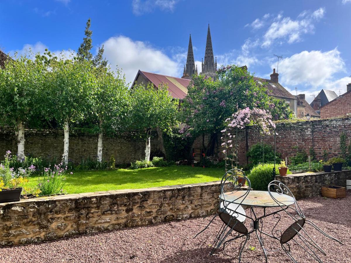 Maison Chaleureuse Avec Jardin - Pause Normande Sees Bagian luar foto